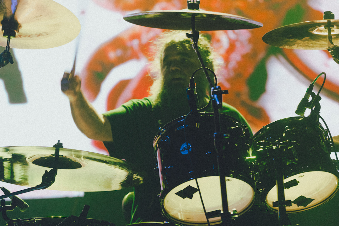 Criminal - 30 años de "Victimized"